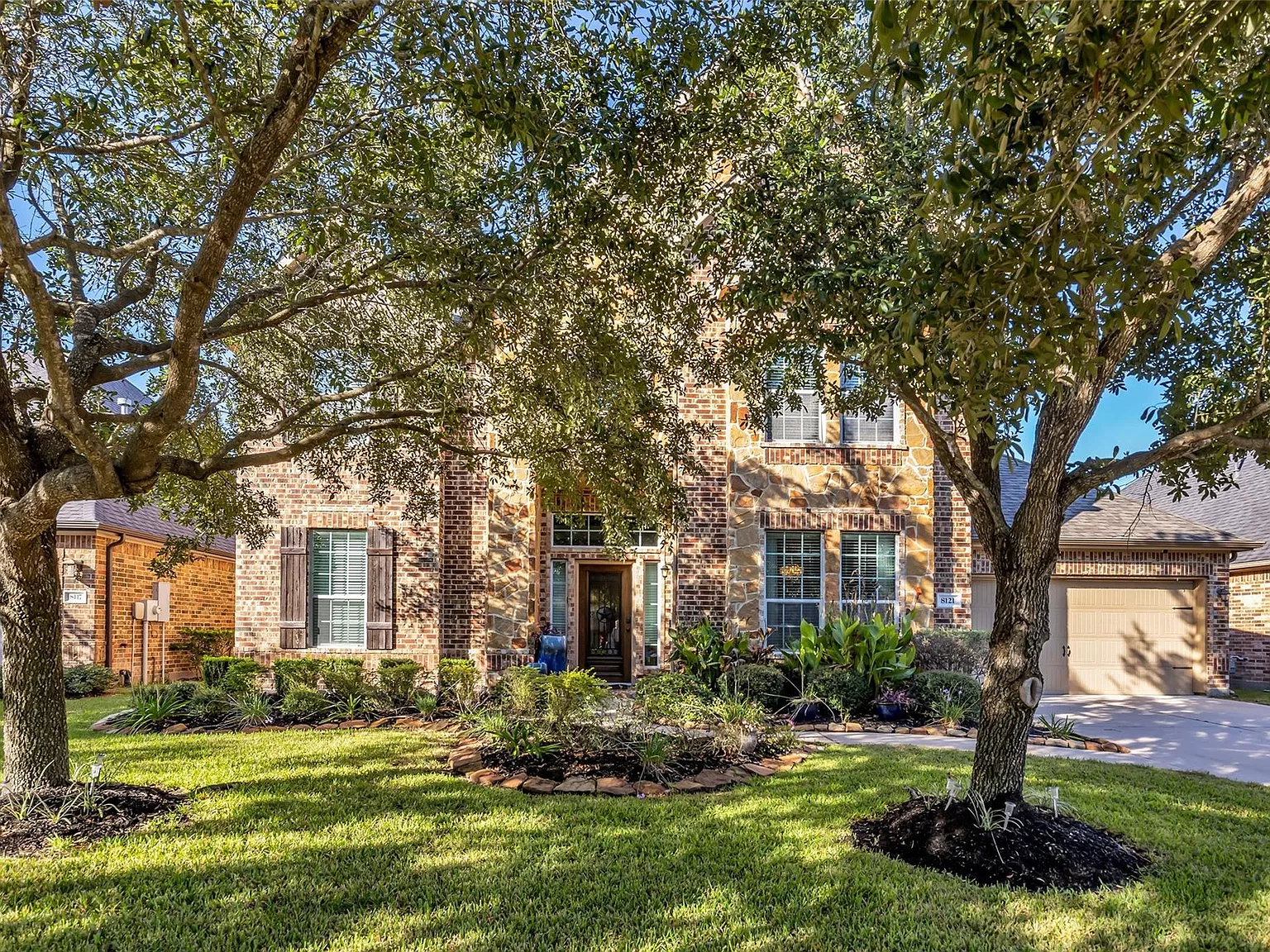 4 bed, 3.5 bath, 3458 sqft, $4,250 — Photo 4