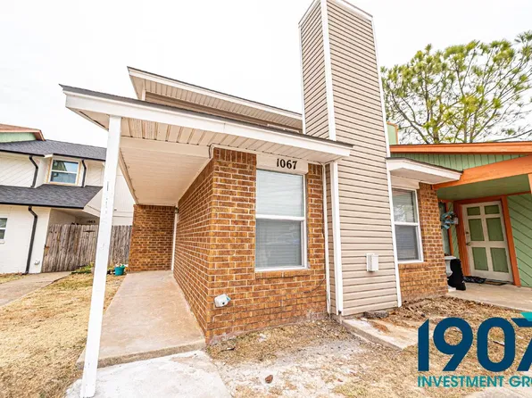 1067 Rambling Oaks Dr, Norman, OK 73072
