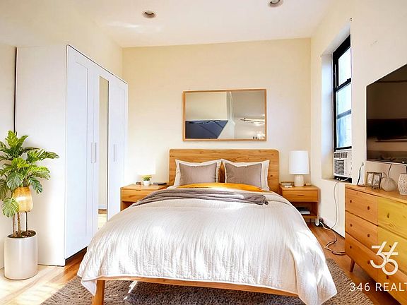 3rd image of 550 W 184th St APT 53