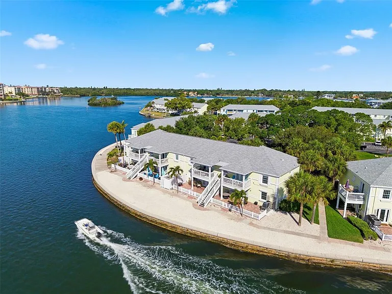 5280 Coquina Key Dr SE #A — Photo 38