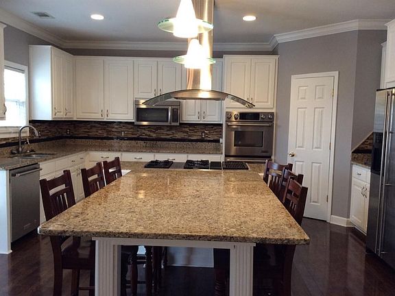 Kitchen 2