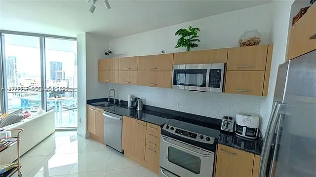 350 S Miami Ave #2813 — Photo 4