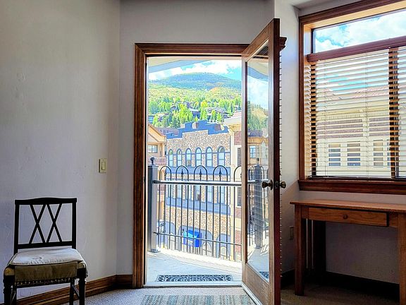 3rd image of 225 Main St Unit R304