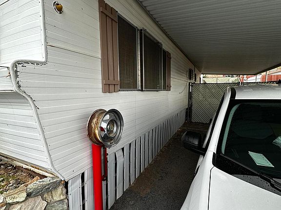 5th image of 13004 N 19TH Place