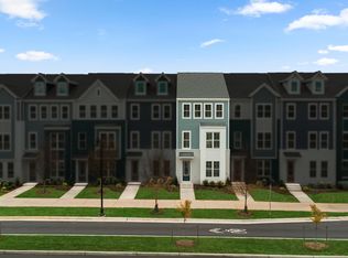 9727 Grant Ave, Manassas, VA 20110