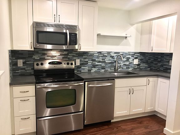 5th image of 5701 17th Ave NW #1/2