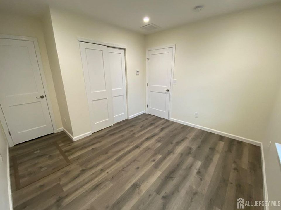1st image of 14 Belmont Ave