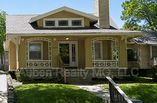 5304 Harrison St Photo 1