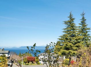 3628 Glen Oaks Dr, Nanaimo, BC V9T 5J8