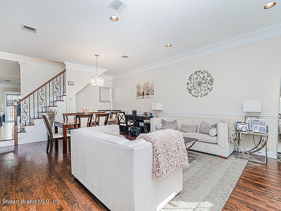 3rd image of 67 El Camino Loop