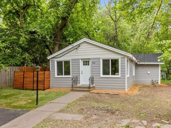 312 Wildwood Ave, White Bear Lake, MN 55110