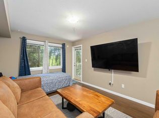 33960 Old Yale Rd #101, Abbotsford, BC V2S2J9