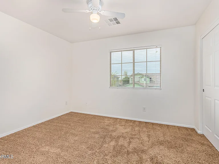 2521 W Desert Spring Way — Photo 31