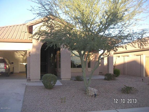 2nd image of 160 E Hawaii Dr