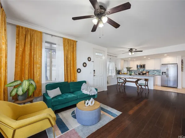 92-1145 Panana St APT 1602, Kapolei, HI 96707