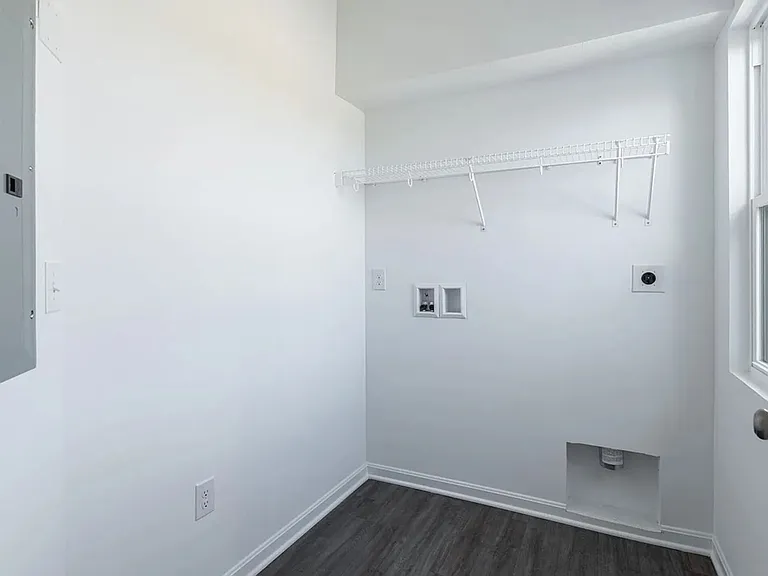 5239 Hazeltine Ln — Photo 17