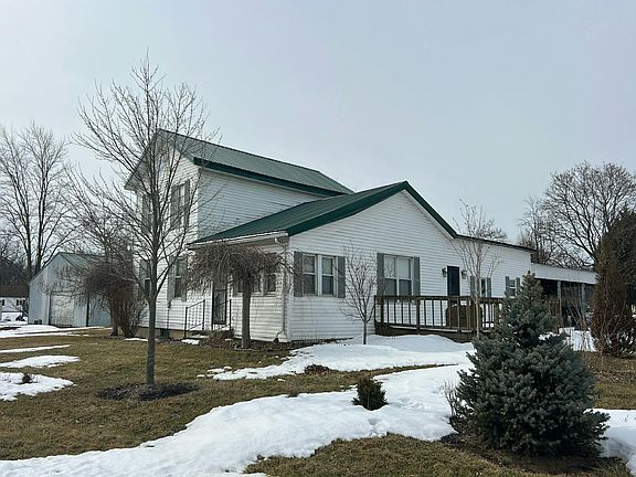 3rd image of 436 Main St