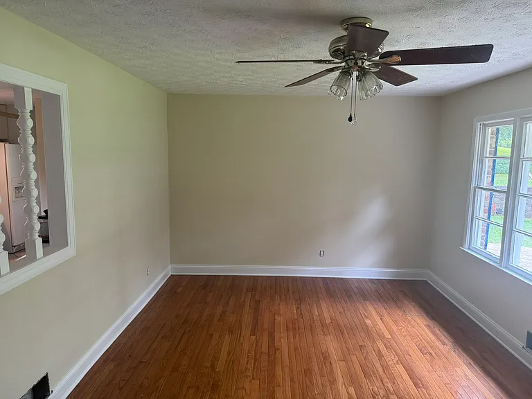 6063 Pine Terrace Dr — Photo 8