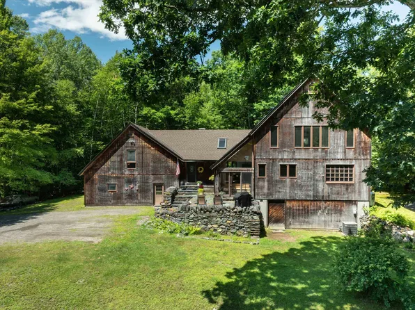 15 Skyline Drive, Vernon, VT 05354