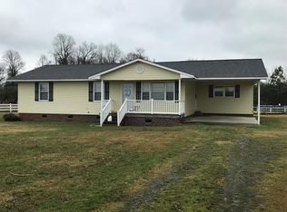 1271 Old Harvey Suttn Rd, Mount Olive, NC 28365