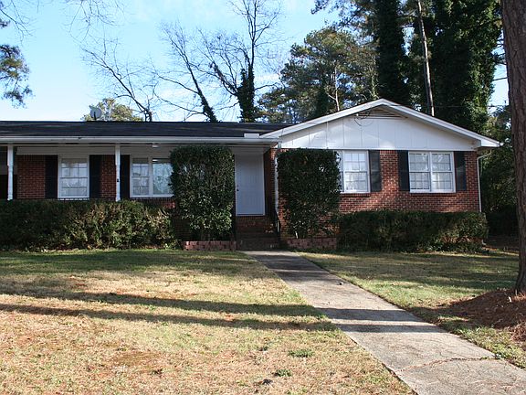 3rd image of 253 Linda Dr