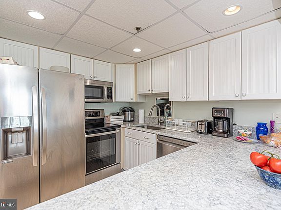 3rd image of 13200 Coastal Hwy Unit 1006