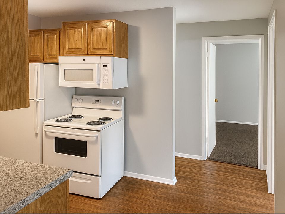 2nd image of 3401 McHenry Ave #33
