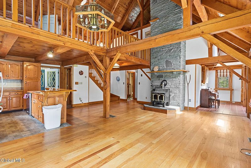 2nd image of 126 Normanskill Road