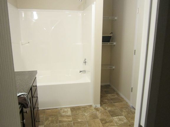 3rd image of 3611 Butternut Dr Lot 39