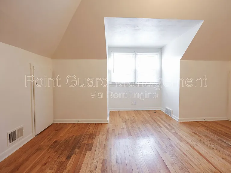 5917 Fort St #5917 — Photo 19