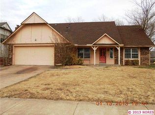 2613 S Chestnut Ave, Broken Arrow, OK 74012