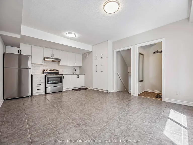 34 Gianmarco Way #BASEMENT — Photo 8