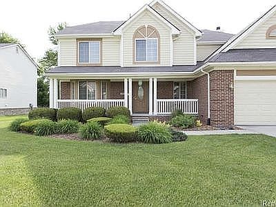 1st image of 24152 Watercrest Ct