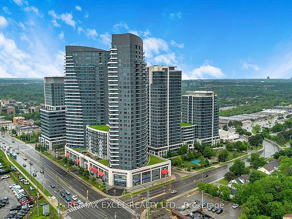 3rd image of 7161 Yonge St #625
