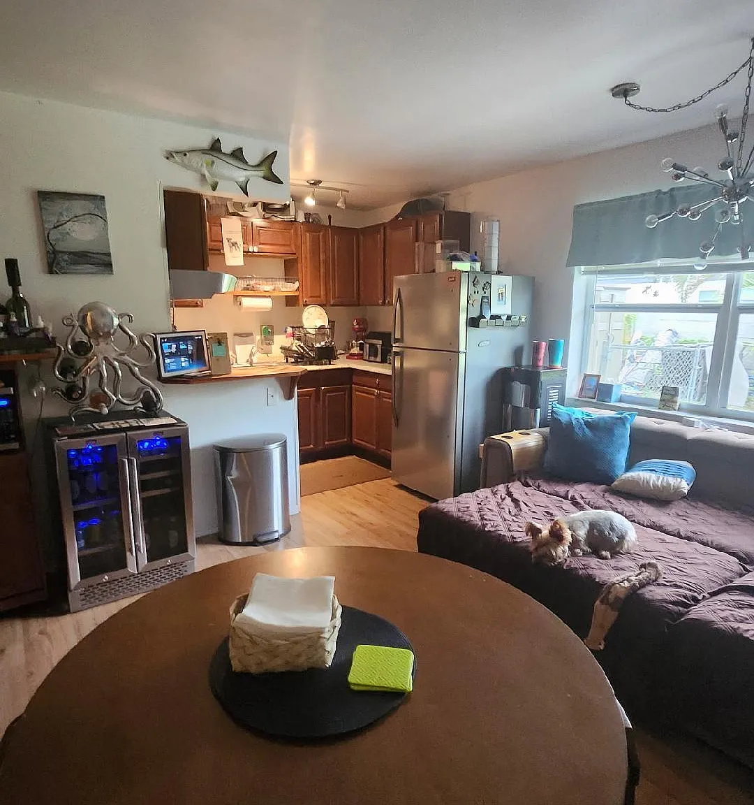 3 bed, 2.0 bath, 1200 sqft, $2,600 — Photo 4