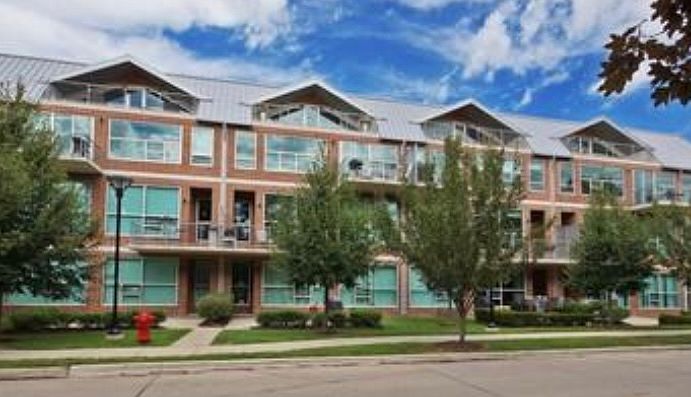 1st image of 300 Hamilton St APT 102