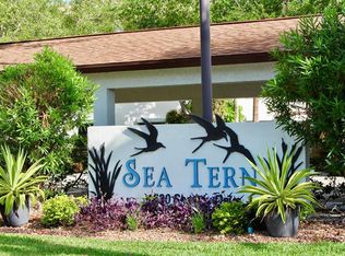 1630 Seaway Dr #209, Fort Pierce, FL 34950