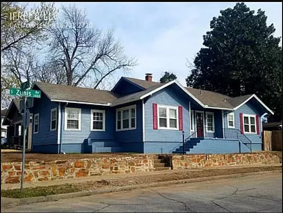 2204 E 14th St — Photo 3
