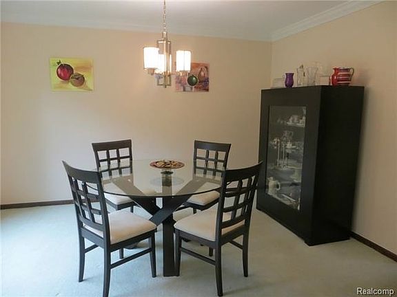 5th image of 22172 Wingate Ct