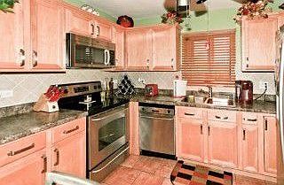 3rd image of 1036 Spruce St APT 2B