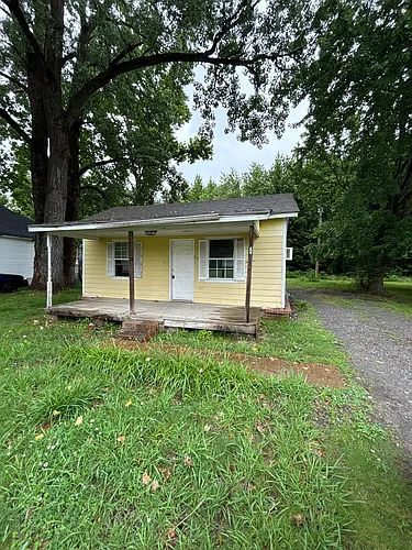 102 Tuxedo Dr Photo 1 102 Tuxedo Dr Photo 1