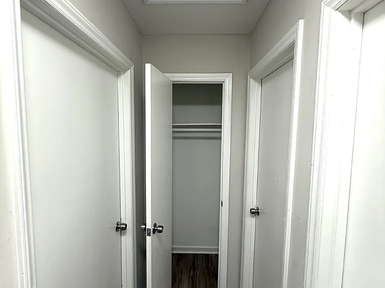 630 N Taylor St #32 — Photo 8