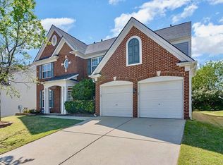 8123 Sommerwell St, Raleigh, NC 27613