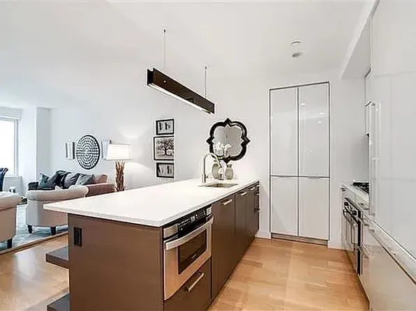 34 N 7th St APT 3E, Brooklyn, NY 11249