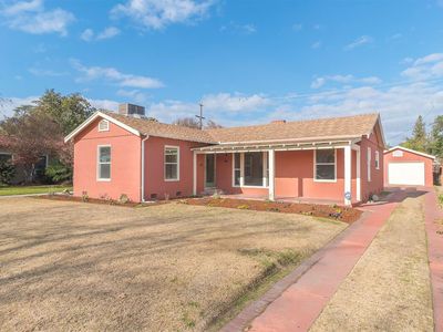 225 E Peralta Way, Fresno, CA, 93704