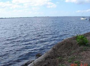 102 Danforth Dr, Punta Gorda, FL 33980