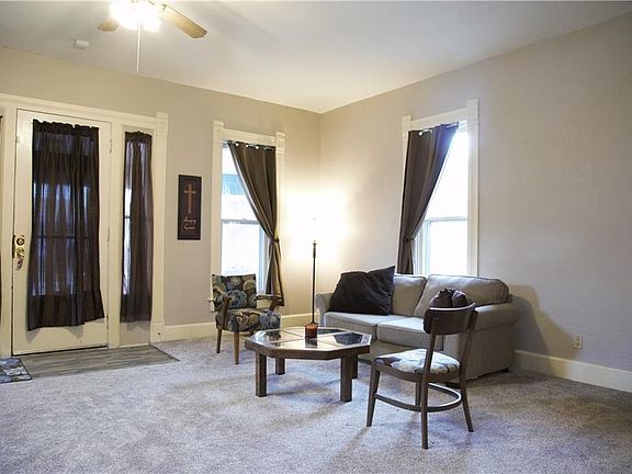 5th image of 1133 N Villa Ave