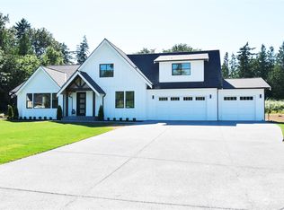 6870 Labello Dr, Lynden, WA 98264