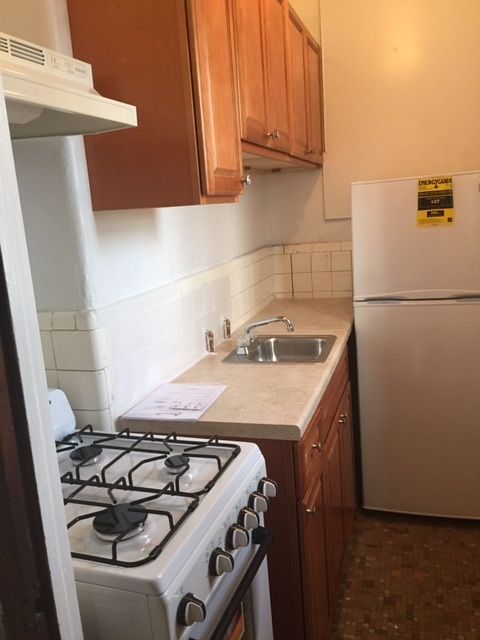 2nd image of 725 Baldwin Ave APT 11