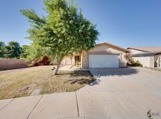 859 Cherry Ct, Brawley, CA 92227